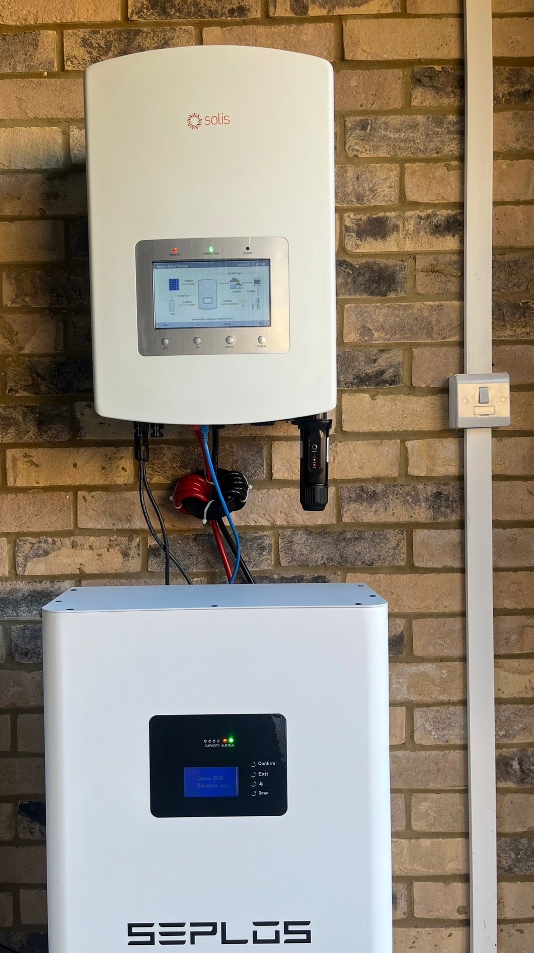 Installed Solis 6kW Solar Inverter and 16kWh Fogstar Battery
